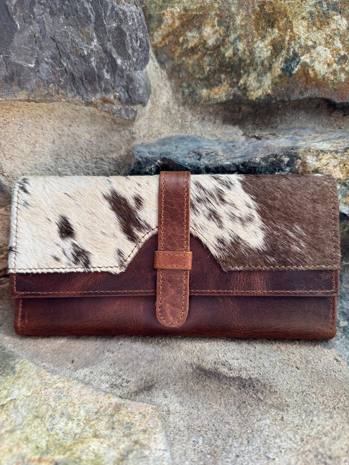 Cowhide Clutch Brown & White with Strap