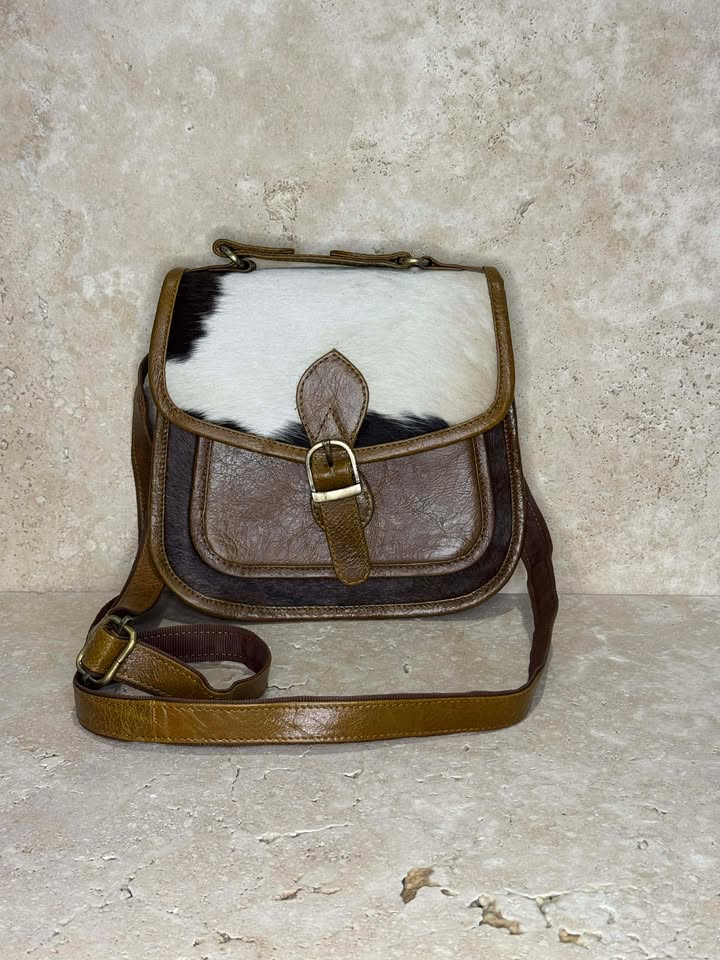 Small Brown & White Cowhide Leather Hand Bag